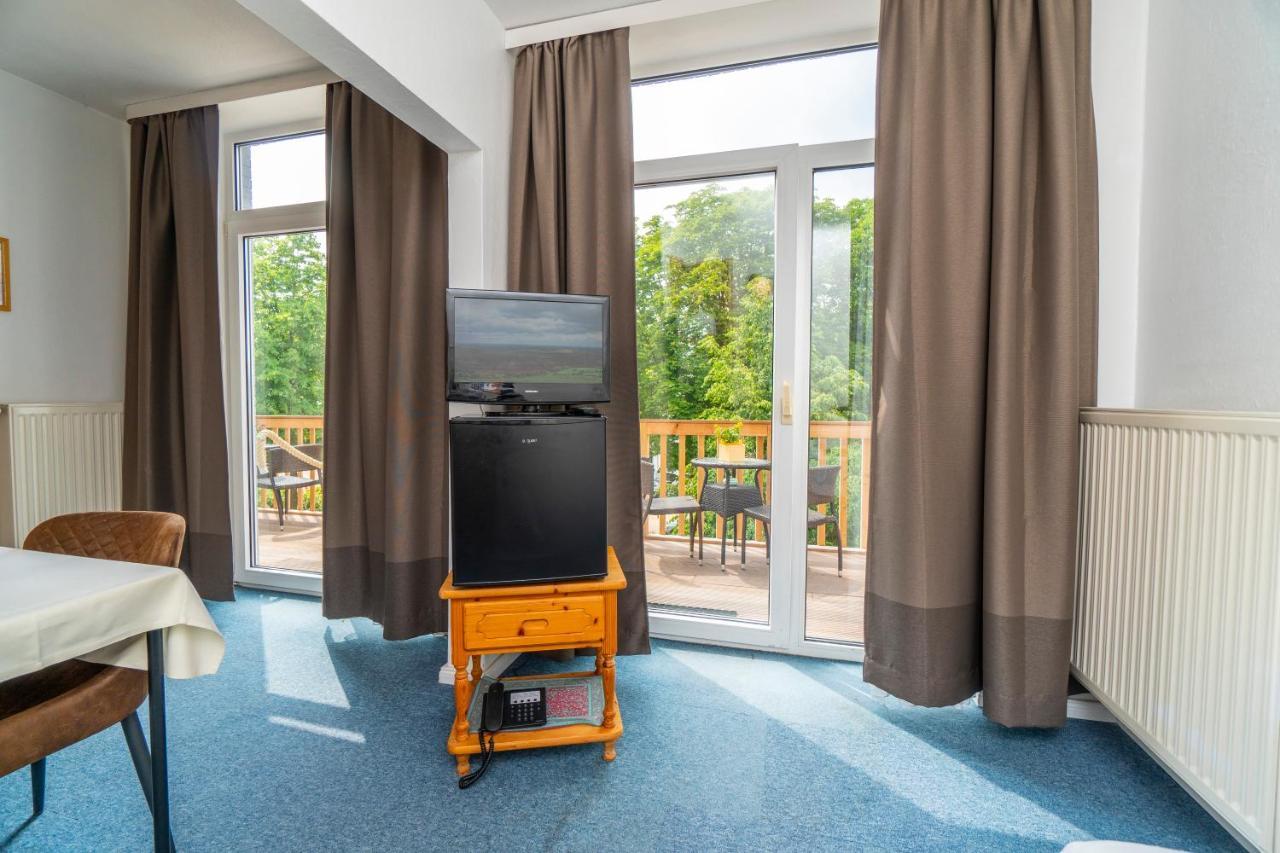Hotel Holsteinische Schweiz Am Dieksee มาเลนเทอ ภายนอก รูปภาพ